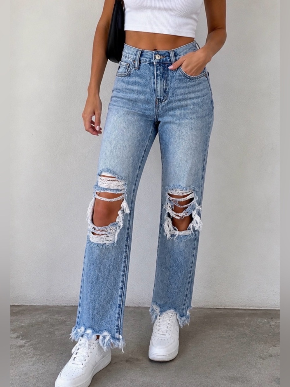 KanCan Distressed Straight Jeans Size 1/24 Light Wash High Rise Raw Hem Ripped